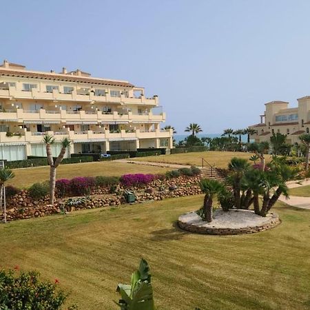 2 Bedroom Apartment Overlooking Mediterranean, 2 Outdoor Pools Ла-Кала-де-Михас Экстерьер фото