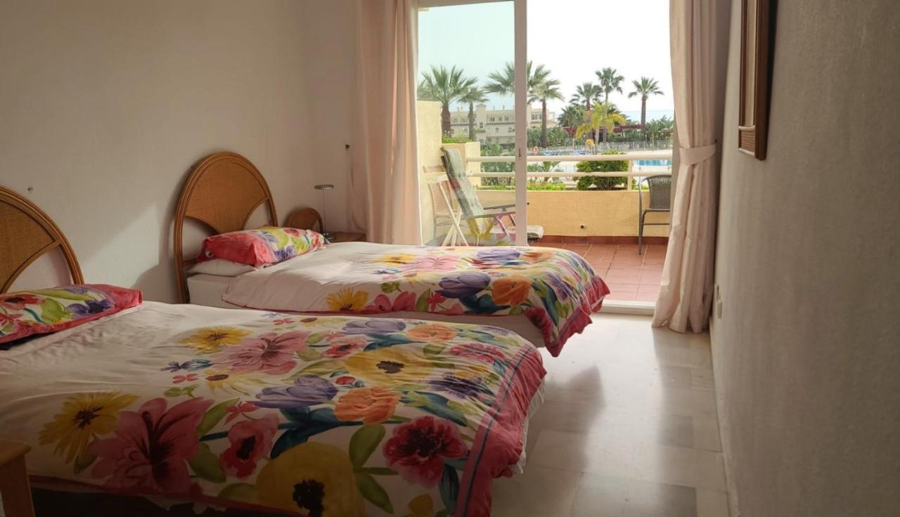 2 Bedroom Apartment Overlooking Mediterranean, 2 Outdoor Pools Ла-Кала-де-Михас Экстерьер фото