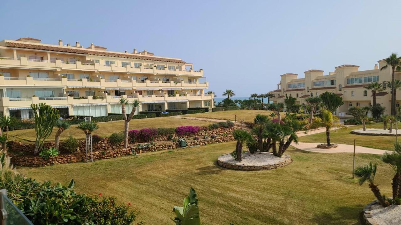 2 Bedroom Apartment Overlooking Mediterranean, 2 Outdoor Pools Ла-Кала-де-Михас Экстерьер фото
